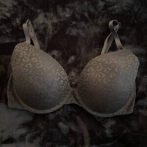 Victorias Secret PINK Black Leopard Lace Wear Everywhere Lightly Line TShirt Bra